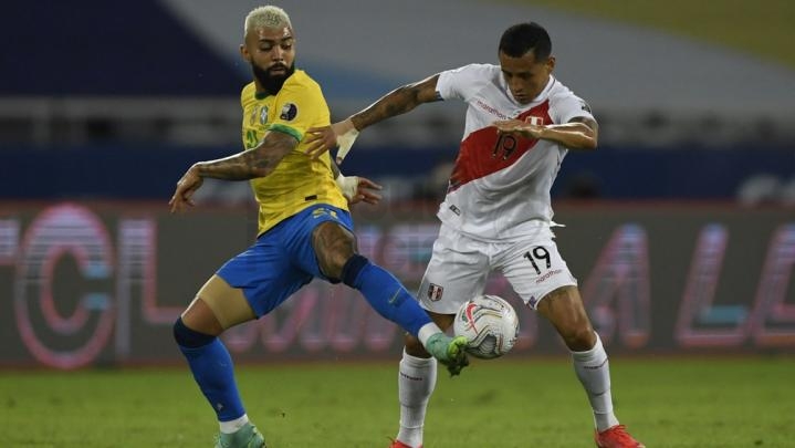 Brasil, con un festival de juego y goles, apabulló a Perú