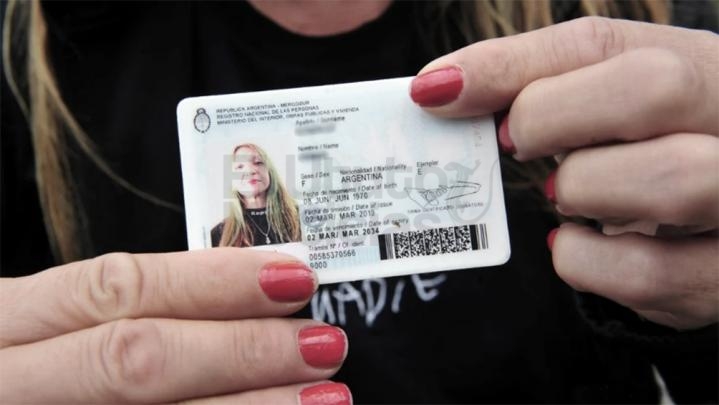 Desde hoy, las personas no binarias podrán elegir