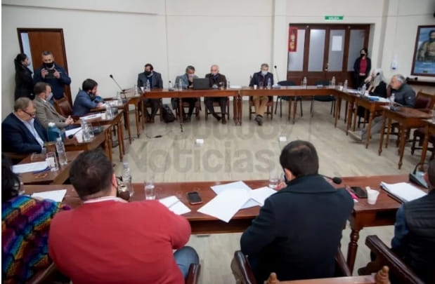 Funcionarios municipales dieron detalles en el Concejo Deliberante sobre el convenio con CECAITRA