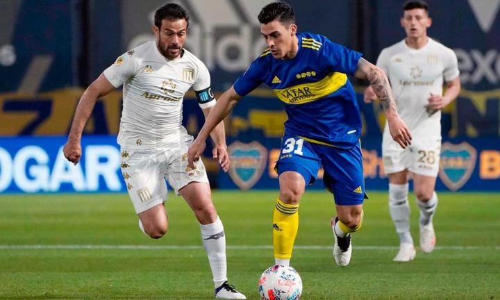Boca empató sin goles con Racing en el clásico del domingo
