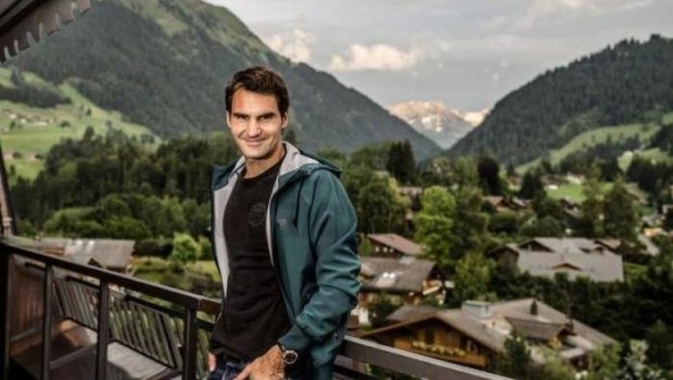 La respuesta del embajador de Suiza a Frederic con Roger Federer y Robert De Niro como protagonistas