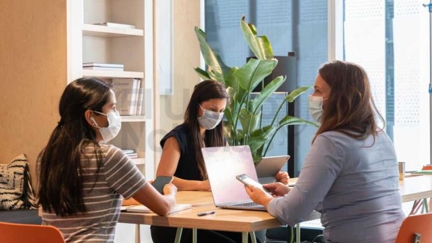 Destinarán $100 millones para impulsar emprendimientos liderados por mujeres