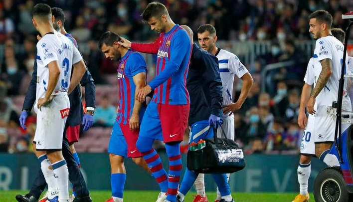 Barcelona informó que el Kun Agüero no jugará por tres meses