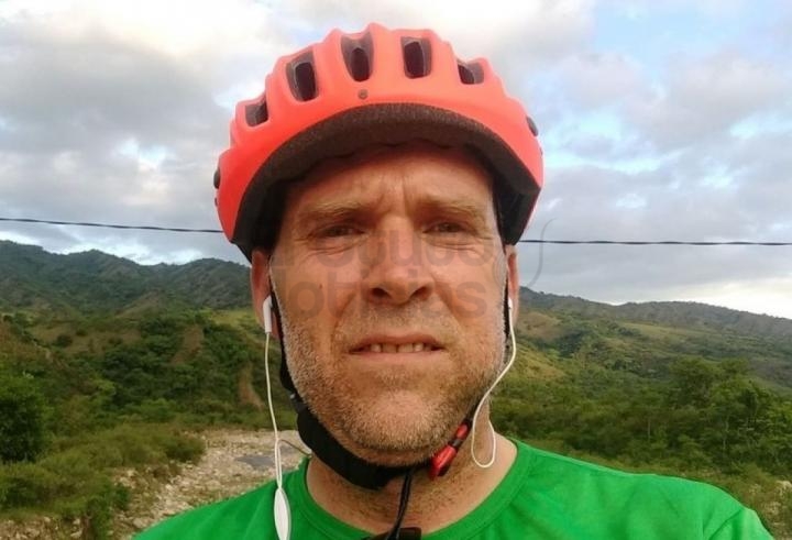 Las cámaras de seguridad captaron a Sagasta comprando combustible