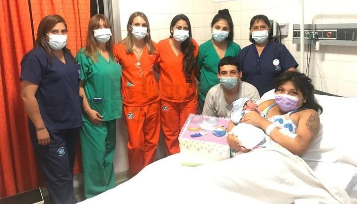 Tomas Benjamín es el primer bebé del Hospital Público Materno Infantil del 2022