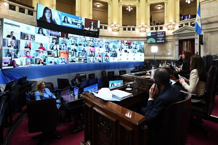 Cristina Kirchner convocó a una sesión especial para rechazar el traslado de tres jueces
