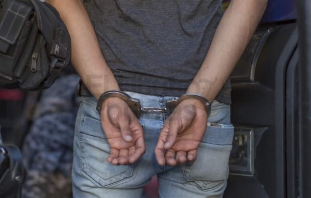 Las Lajitas: arrastró de los cabellos a su expareja