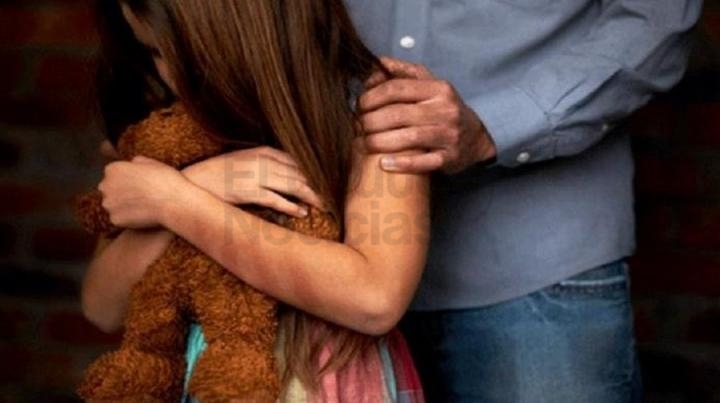 Anciano sometió a tocamientos a su nieta durante años
