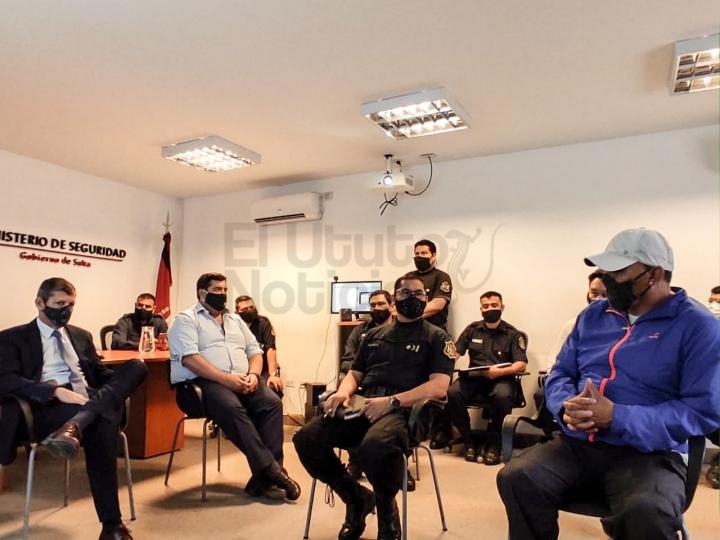 Se intensifican los controles preventivos de seguridad en taxis y remises