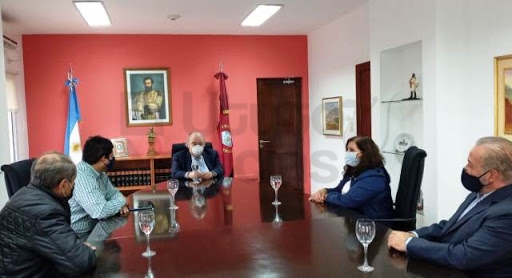 La Intendenta de Cerrillos informó sobre obras en el cementerio local